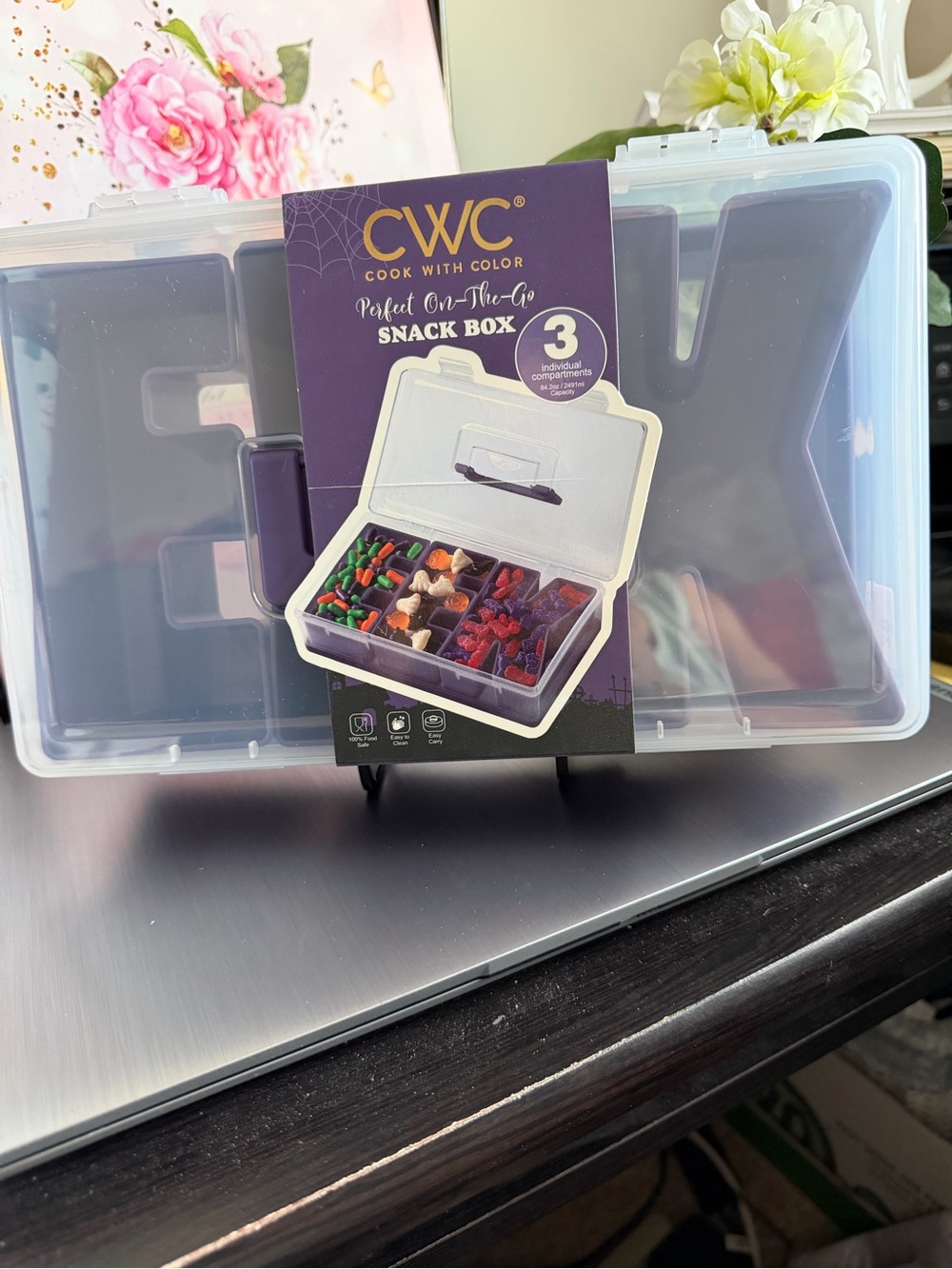 CWC EEK Black Divided Snack Tray with Clear Lid and Handle non slip bottom